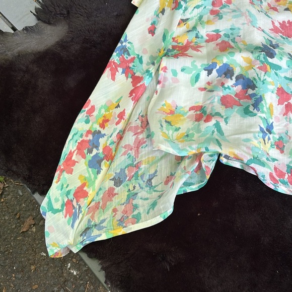 NWT Ninety Clothing Co Sleeveless Floral Blouse Asymmetrical Hem Lining S - Picture 16 of 16